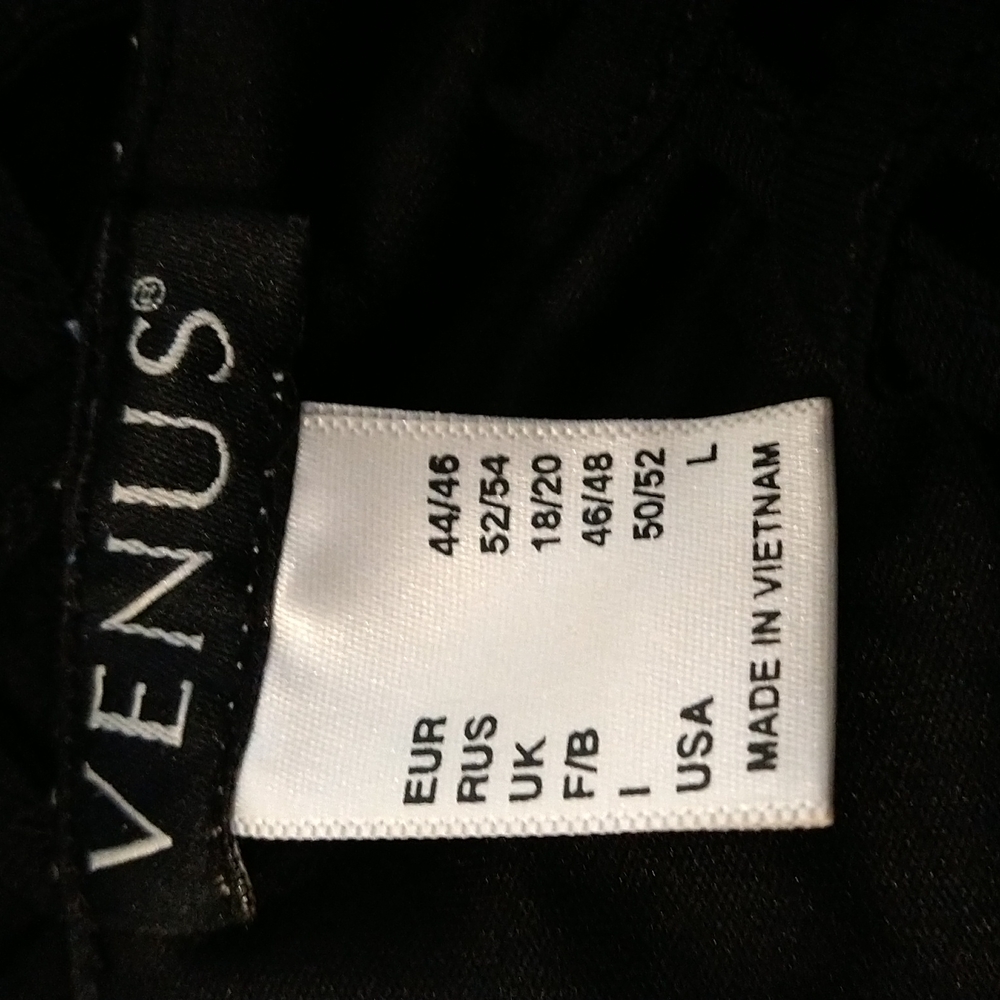 Women Black Cut Out Dressy Top Size: L - Picture 4 of 4